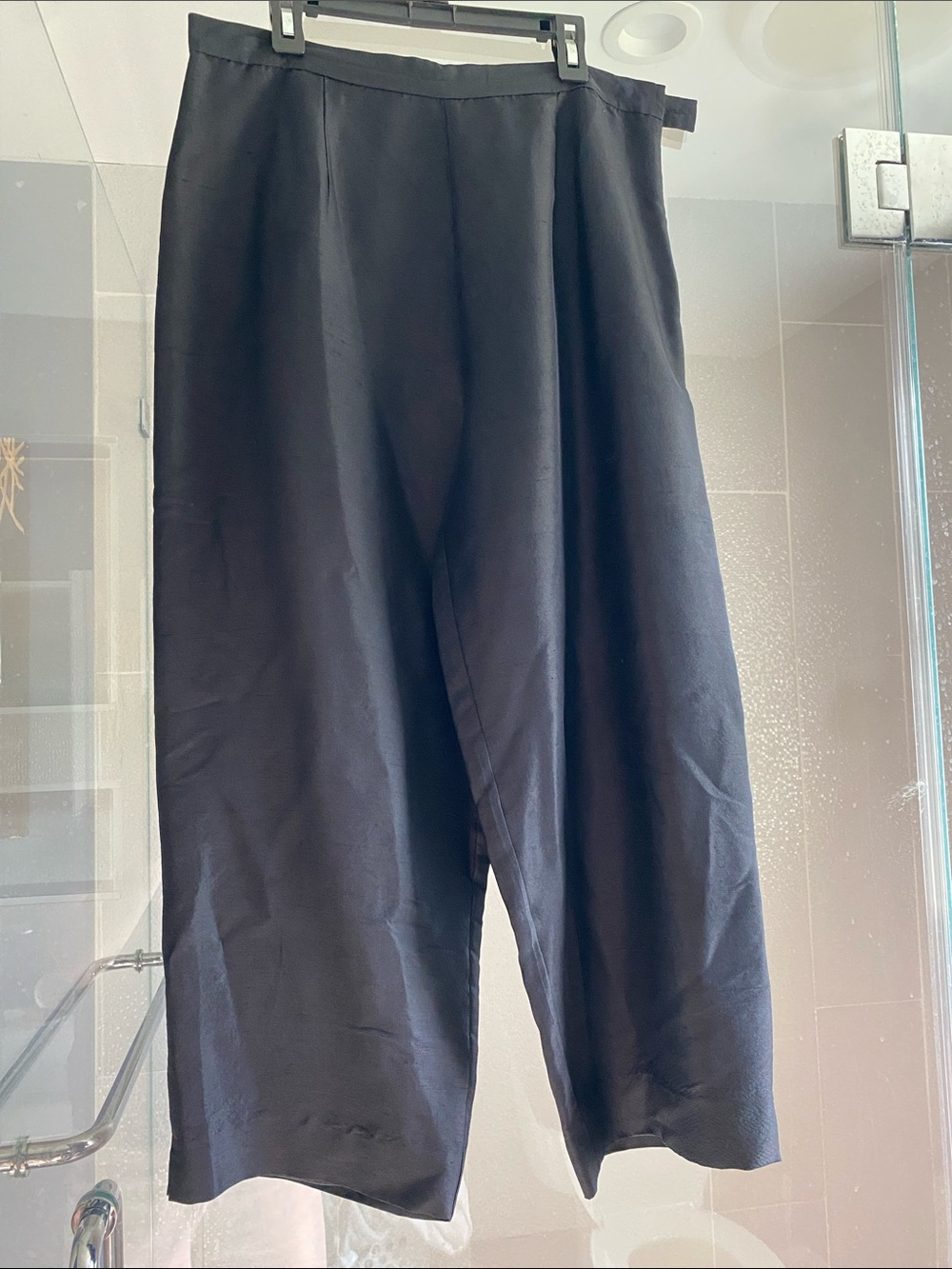 Robbie Bee Black Cropped Pants